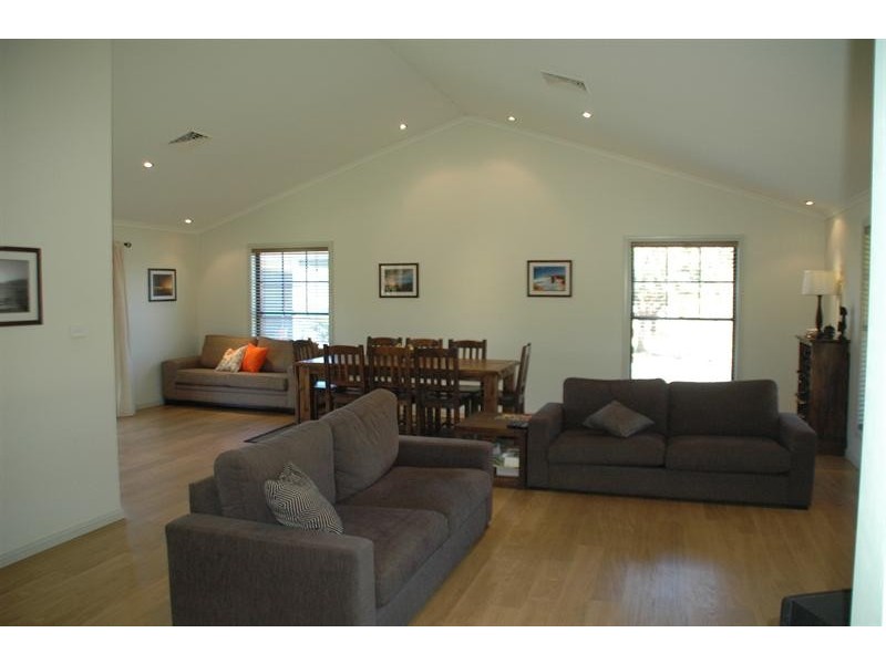 8 Torryburn Way, Dubbo NSW 2830