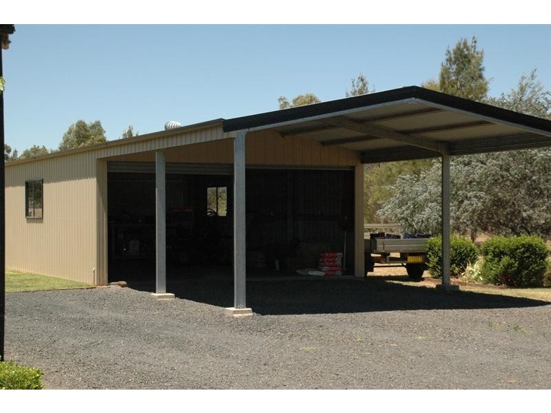 8 Torryburn Way, Dubbo NSW 2830