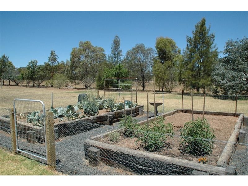 8 Torryburn Way, Dubbo NSW 2830