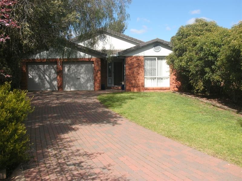 7 Loane Pl, Dubbo NSW 2830