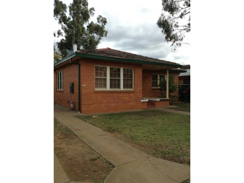 57 High St, Dubbo NSW 2830