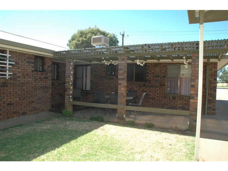 20 Birch Ave, Dubbo NSW 2830