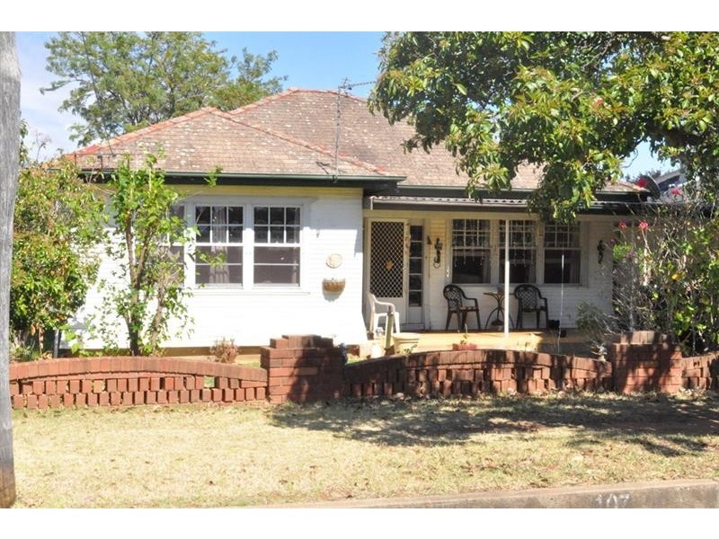 107 Palmer St, Dubbo NSW 2830