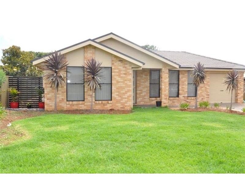 19 Arthur Summons  St, Dubbo NSW 2830