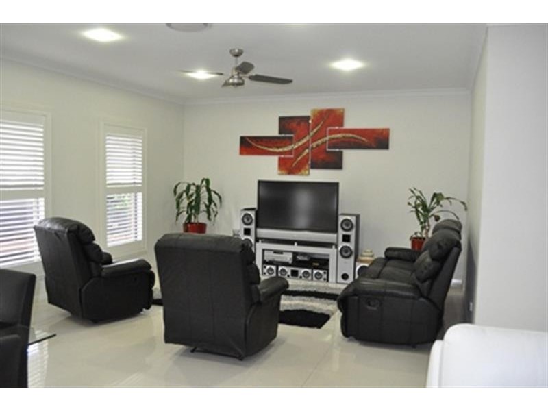 72 Dunheved  Cir, Dubbo NSW 2830