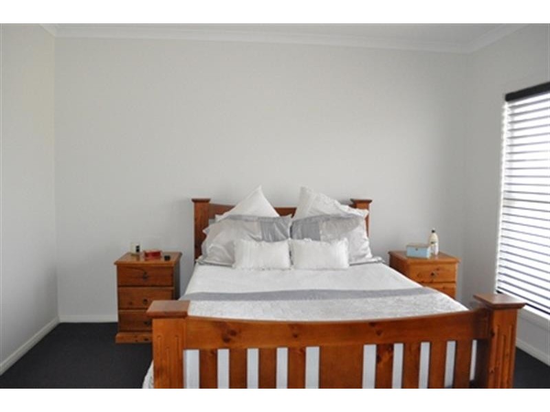 72 Dunheved  Cir, Dubbo NSW 2830