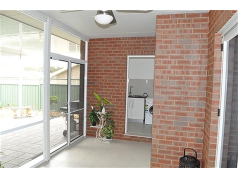 72 Dunheved  Cir, Dubbo NSW 2830