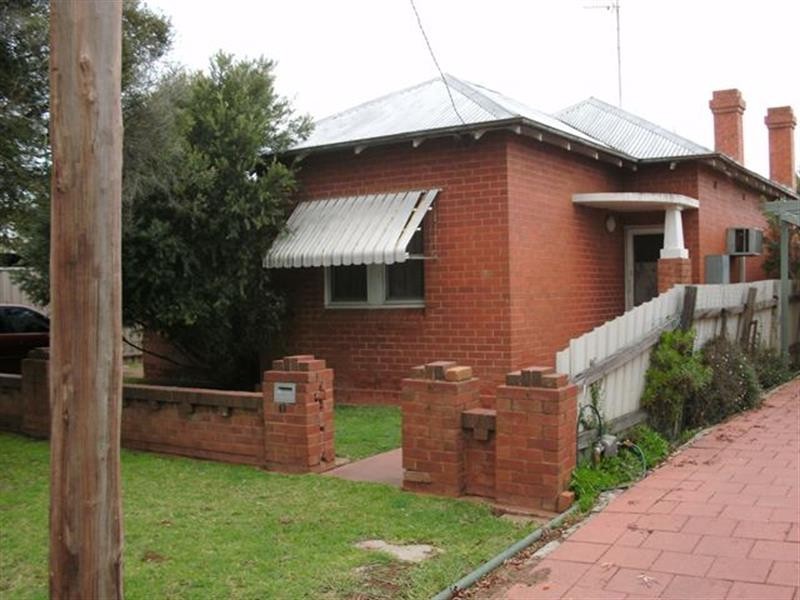 13 Arthur St, Dubbo NSW 2830