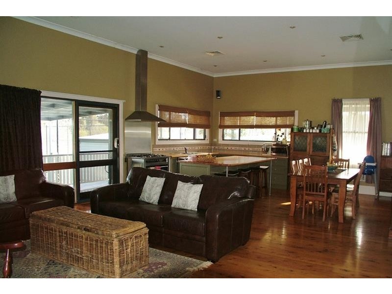 7L Oakdene Rd, Dubbo NSW 2830
