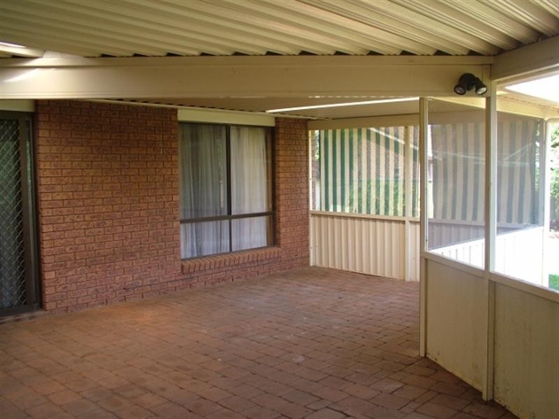4  Hamilton Cl, Dubbo NSW 2830