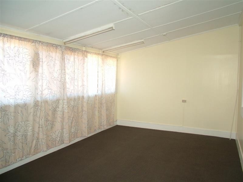 105 Miller  St, Gilgandra NSW 2827