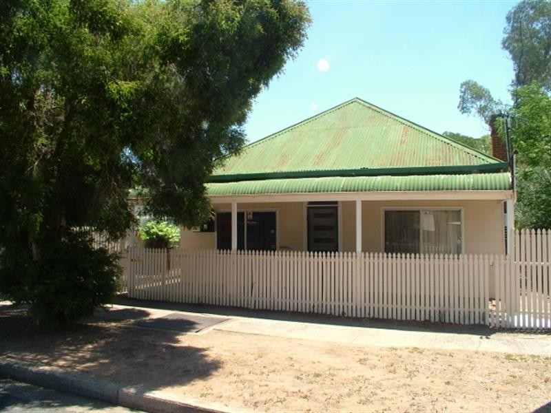 64 Warren Rd, Gilgandra NSW 2827