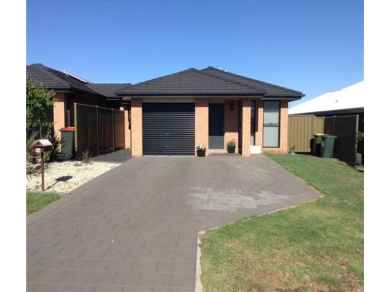 9B Thornett Pl, Dubbo NSW 2830