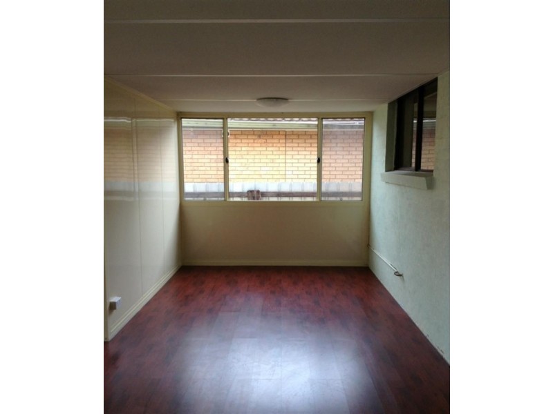13 Doncaster  Ave, Dubbo NSW 2830