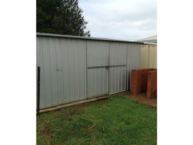 13 Doncaster  Ave, Dubbo NSW 2830