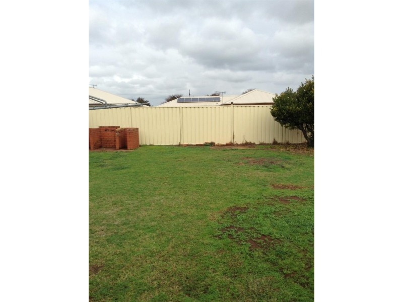 13 Doncaster  Ave, Dubbo NSW 2830