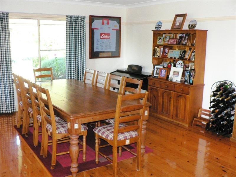 7 Brian Hambly Pl, Dubbo NSW 2830