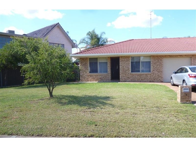 1/18 Alder Pl, Dubbo NSW 2830