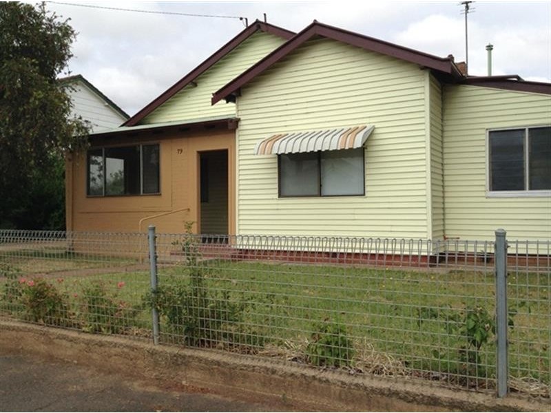 79 Bourke St, Dubbo NSW 2830
