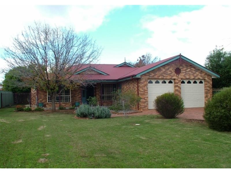 3 Murray Ave, Dubbo NSW 2830