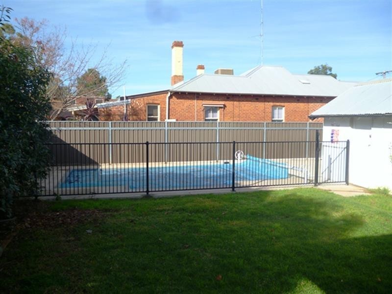 162 Darling St, Dubbo NSW 2830