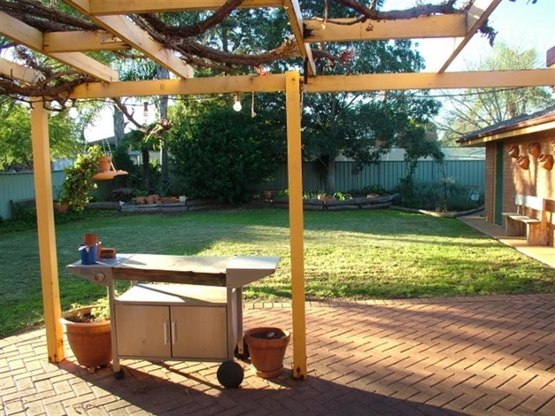 10 Moonah St, Dubbo NSW 2830