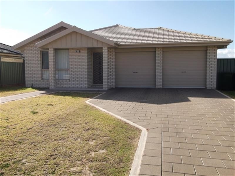 3 Askernish Dr, Dubbo NSW 2830