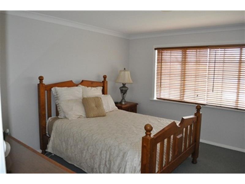 30 Sapphire St, Dubbo NSW 2830