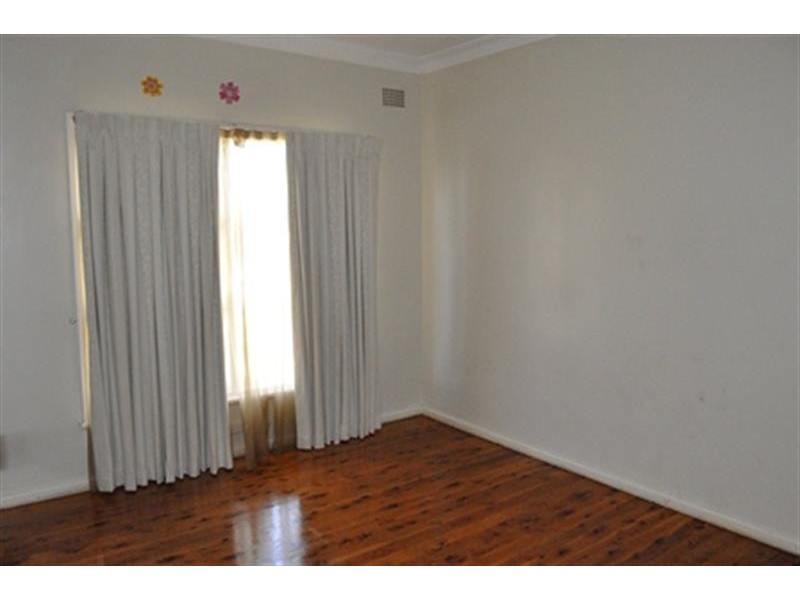 78 Cobbora Rd, Dubbo NSW 2830