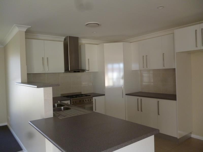 2/48 St Georges Tce, Dubbo NSW 2830