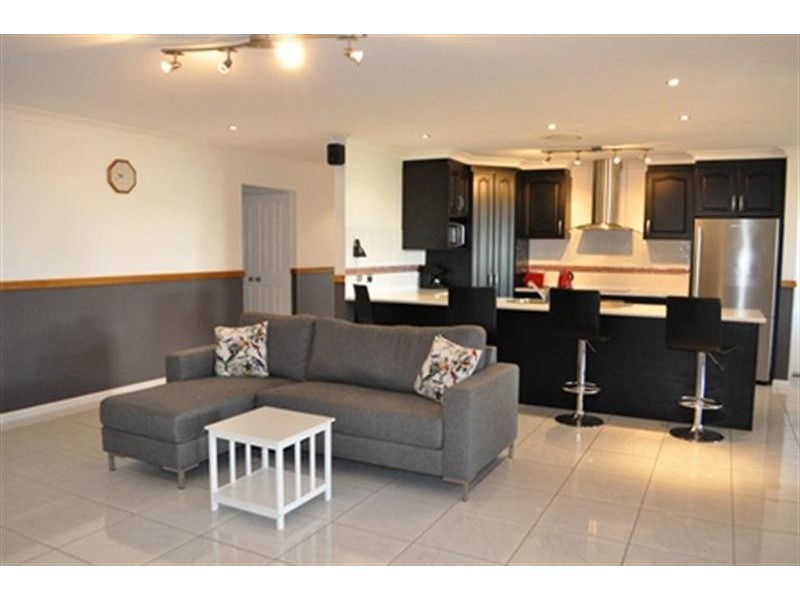 9 Ashlundie  Cres, Dubbo NSW 2830