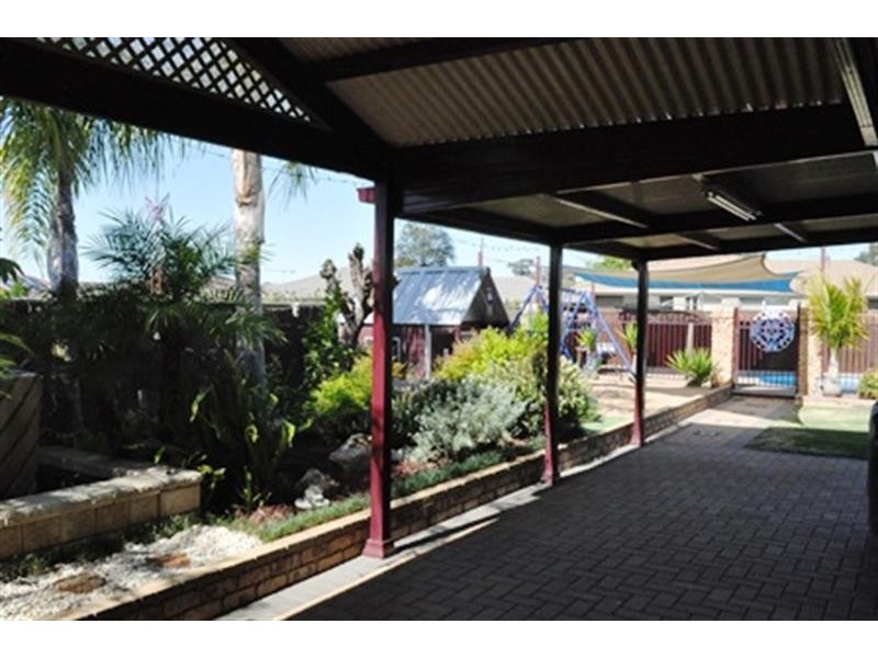 9 Ashlundie  Cres, Dubbo NSW 2830