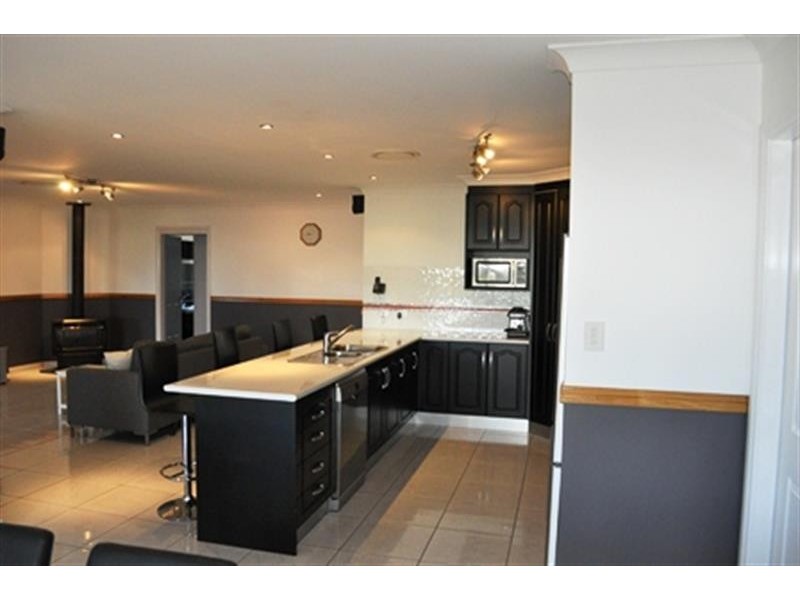 9 Ashlundie  Cres, Dubbo NSW 2830