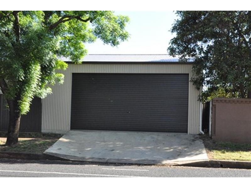 68 Bennett St, Dubbo NSW 2830
