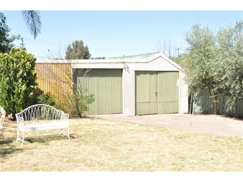 5 Naman  St, Dubbo NSW 2830