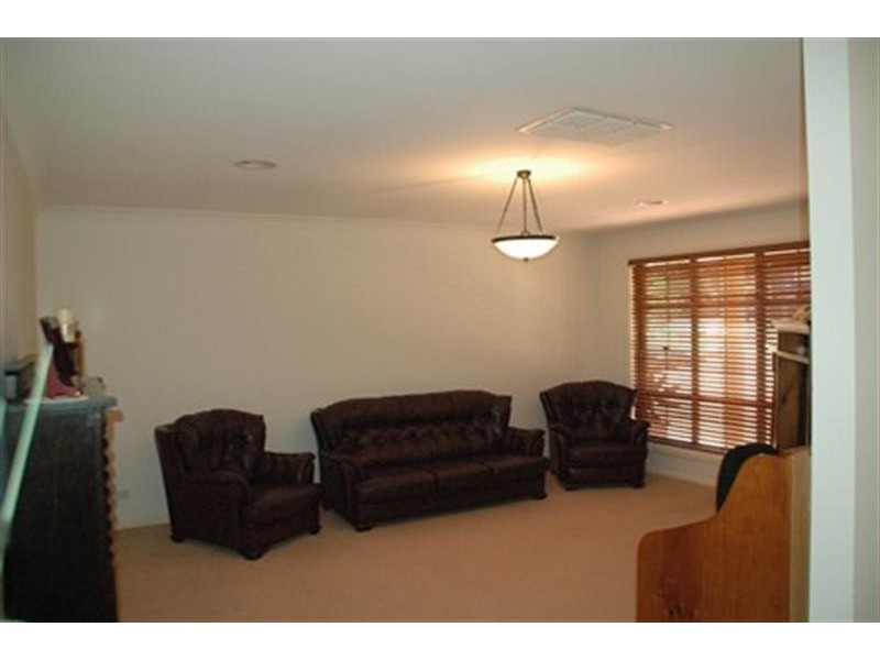 23 Thorby Ave, Dubbo NSW 2830