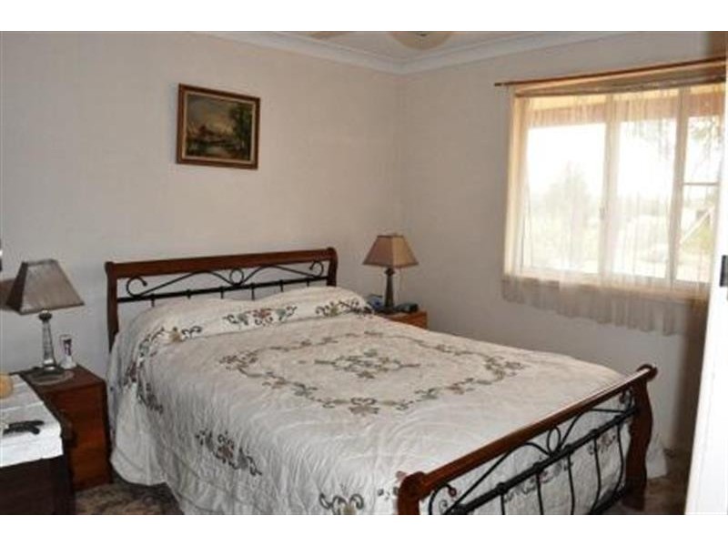 8R Dulcidene  Rd, Dubbo NSW 2830