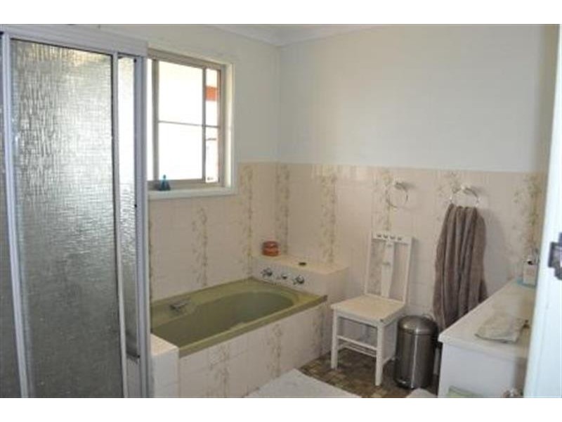 8R Dulcidene  Rd, Dubbo NSW 2830