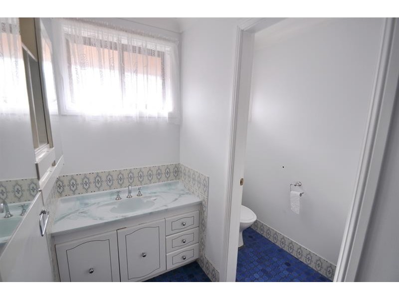 11 Aspen  Rd, Dubbo NSW 2830