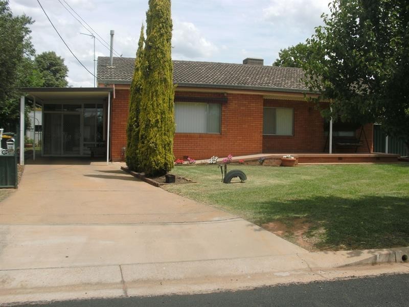 13 Johns Ave, Dubbo NSW 2830