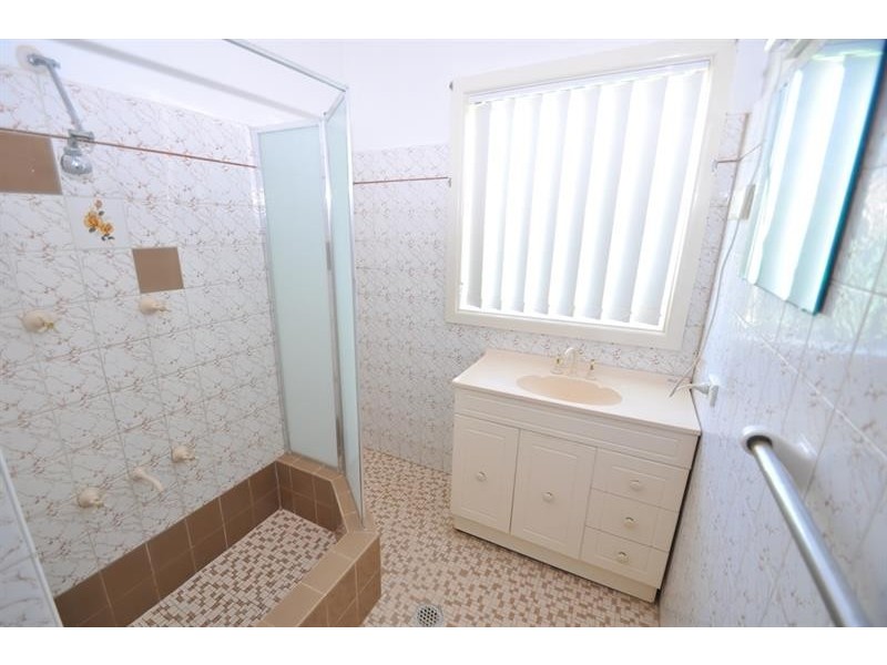 13 Johns Ave, Dubbo NSW 2830
