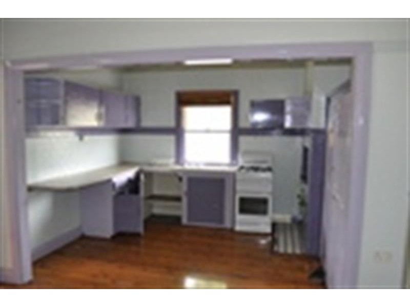 123 Bultje St, Dubbo NSW 2830