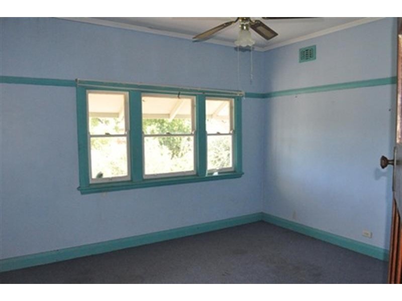 123 Bultje St, Dubbo NSW 2830