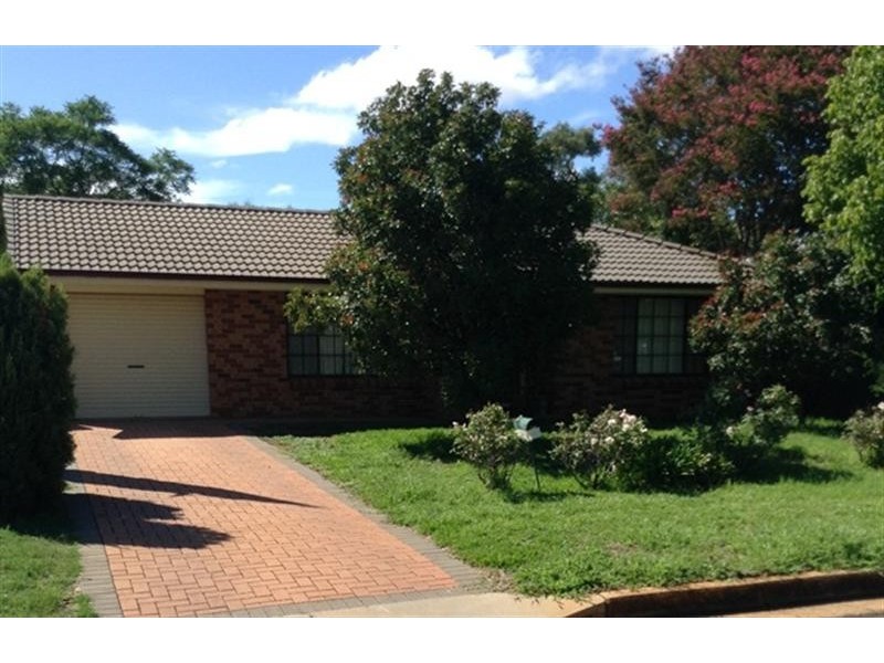 12 Rawson St, Dubbo NSW 2830
