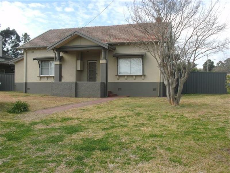 240 Darling  St, Dubbo NSW 2830