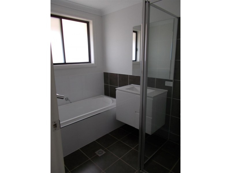 19 Sherrard  Cres, Dubbo NSW 2830