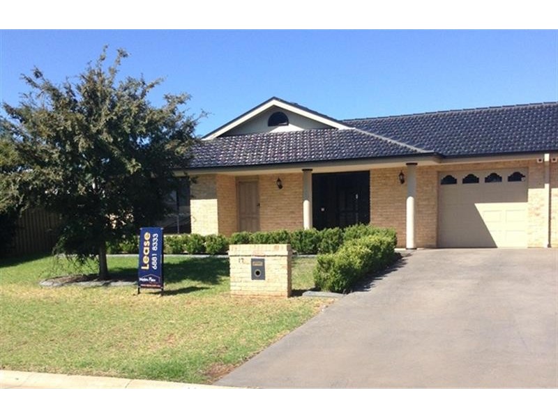 17 Cardiff Arms Ave, Dubbo NSW 2830