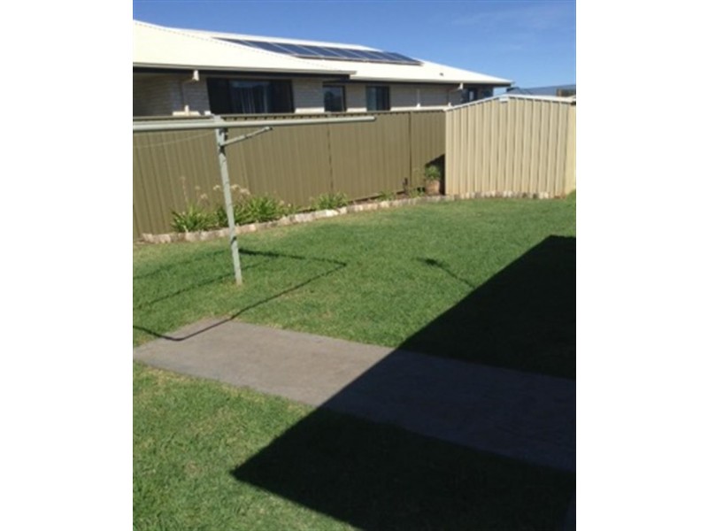 17 Cardiff Arms Ave, Dubbo NSW 2830