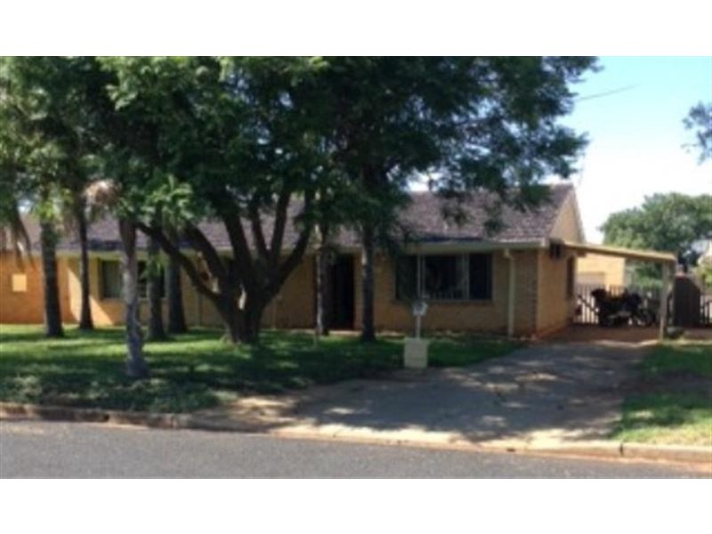64 Oxley Cir, Dubbo NSW 2830