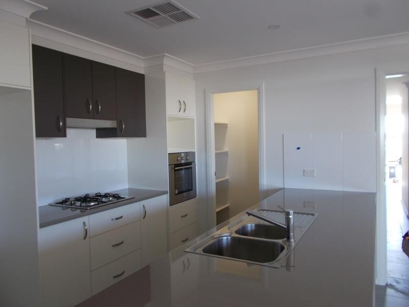 3 Sherrard Cres, Dubbo NSW 2830